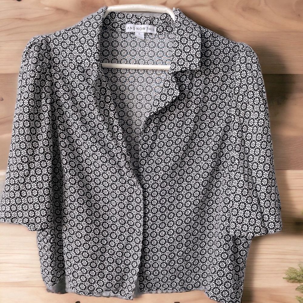 Jacket/Top - image 1